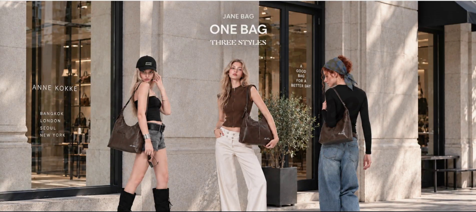 Jane Bag, one bag three styles